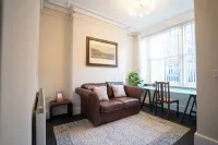 Wolverhampton City Centre, Luxury Apartment