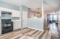 4-bedroom townhome in marvelous Conyers with WiFi, AC