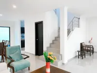 Family house close to CC DORADO residential area Hotels in Daule Canton