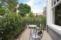 諾瓦盧爾拿騷公寓