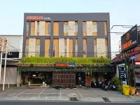 Sunrise Hotel Jogja Các khách sạn ở Sleman Regency