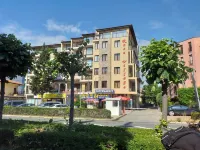 Vacation apartment with 2 bedrooms (5 beds), 1 living room with kitchenette