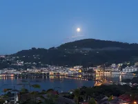 House with garden near the beach in Cabañas: ideal for rest and relaxation