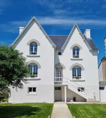 Maison de Charme Avec vue mer et Jardin à Plouhinec, Finistère