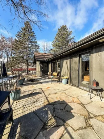 YOUR HOME-pooltable-playset-sauna