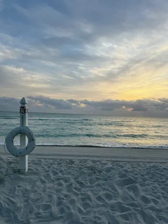 New! Charming 3-bed modern beach house with beautiful garden