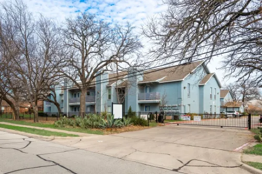 25% OFF Cozy 1BD, Pool, HWY161/183 - DFW South I46