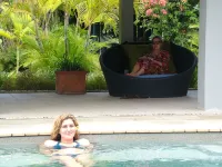 Pacific Lagoon Apartments - de playa