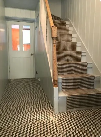 Lovely beachfront Apartment with private courtyard Отели в г. Сейнт Леонардс