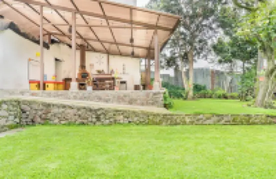 Traveler's House Quito Hotels near Carmen Alto Monastery