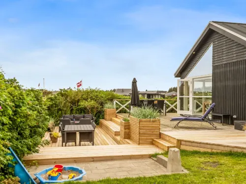 "Regnwald" - 400m from the Sea