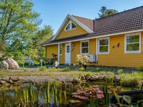 "Annestine" - 200m from the Sea