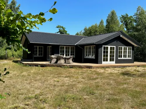 "Colette" - 700m from the Sea