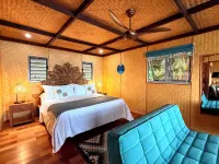 Eden Private Island Tahaa Hotels in 
