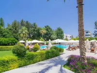 Hotel Pia Bella - Pools