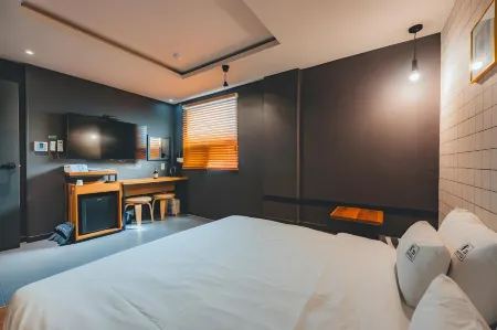 No 25 Changwon Jinhae Отели рядом с достопримечательностью «Yeojwacheon Stream»