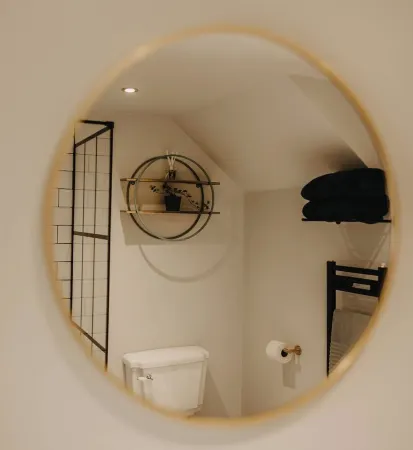 Stylish Cottage with hot tub and gorgeous views Отели в г. Дромор