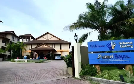 Puteri Bayu Beach Resort