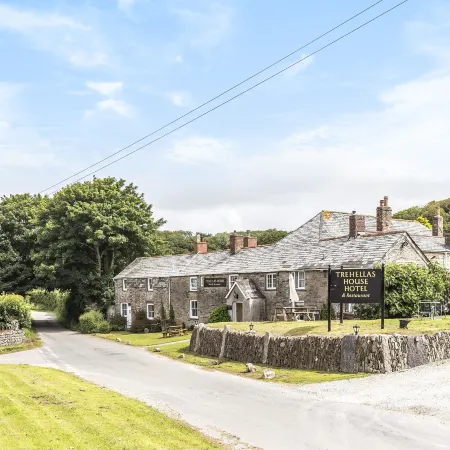 Trehellas House Hotel & Restaurant