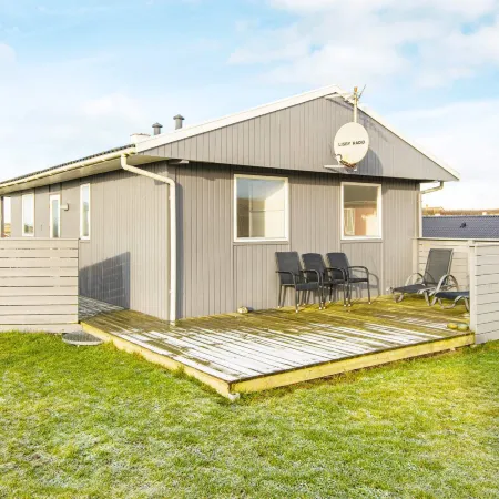 6 person holiday home in Lemvig