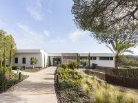 Golfside Luxury at Las Colinas