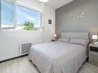 Sunny Villa Stay in Sérignan