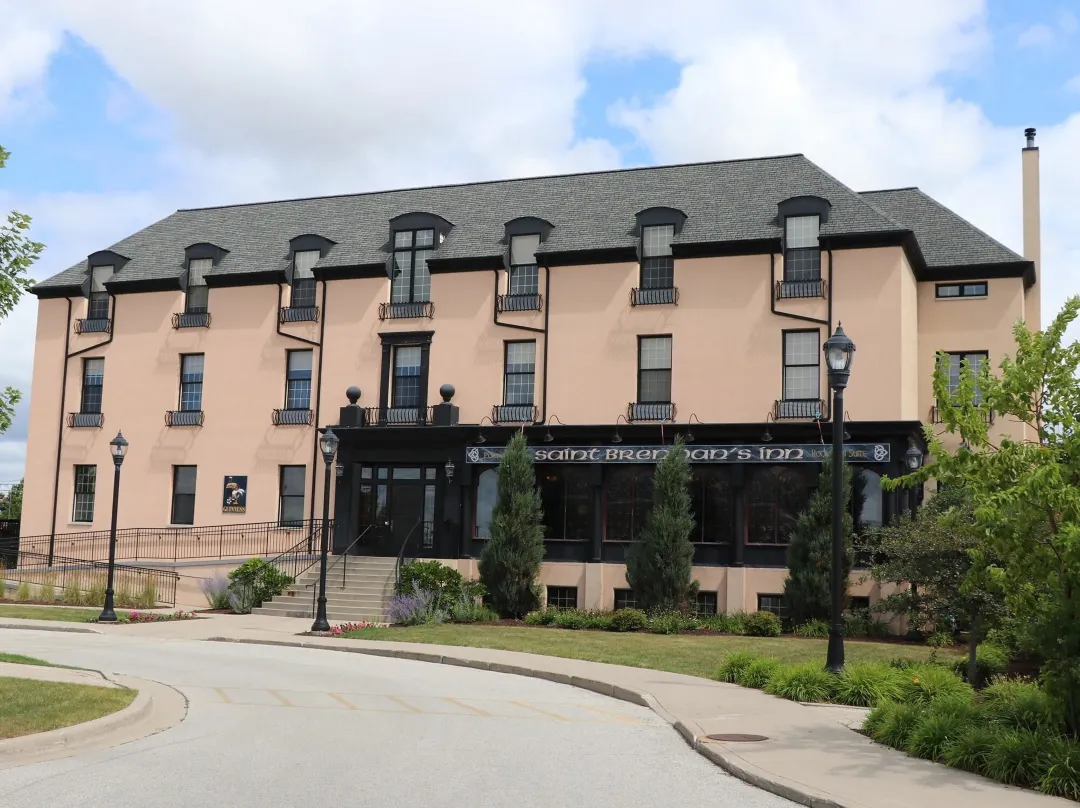 St. Brendan's Inn - Green Bay, WI