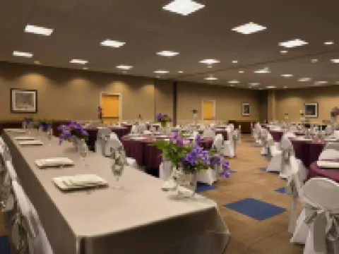 Comfort Inn & Suites Presidential Hotels in Little Rock