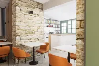 Kiniras Traditional Hotel & Restaurant