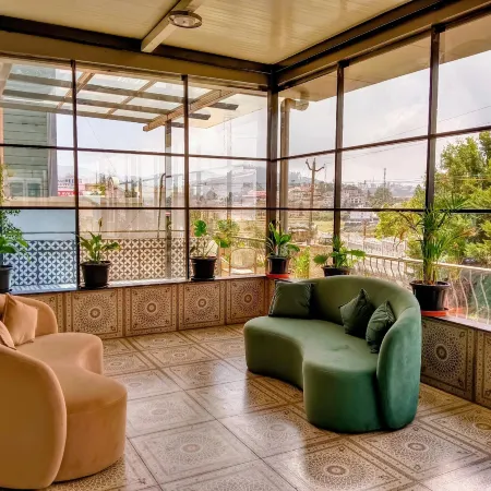 Serenity Suites Отели в г. Ути