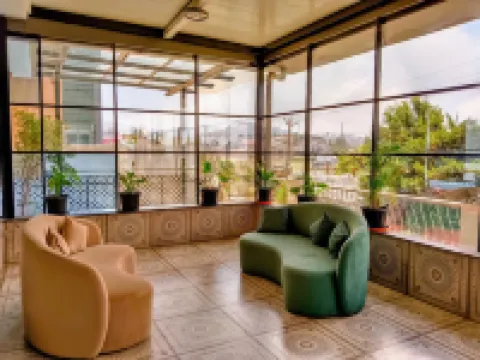 Serenity Suites