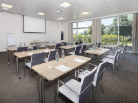 เบสท์เวสเทิร์น พรีเมียร์ สนามบิน CHC โรงแรมในเจนัว