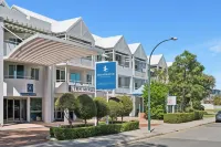 Broadwater Resort Como Hotel a Como