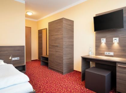 ates Hotel Lampertheim