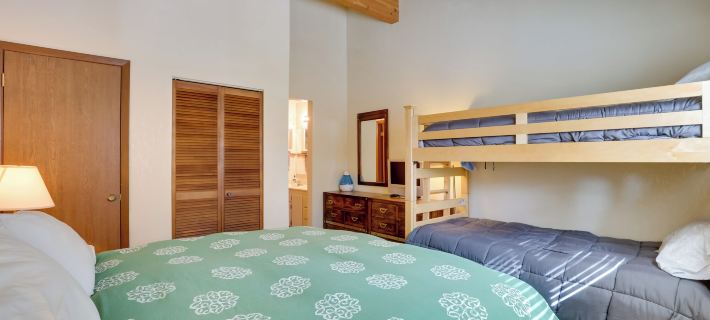 Colorado Ski Condo in the Heart of Winter Park Hotéis em Winter Park