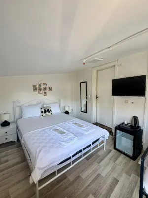 Heybeliada Hostel Hotels in Heybeliaba