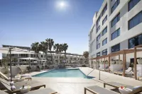 Hilton Santa Monica - Strand