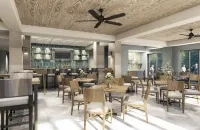 كوست ريهوبوث بيتش، تابيستري كوليكشن باي هيلتون