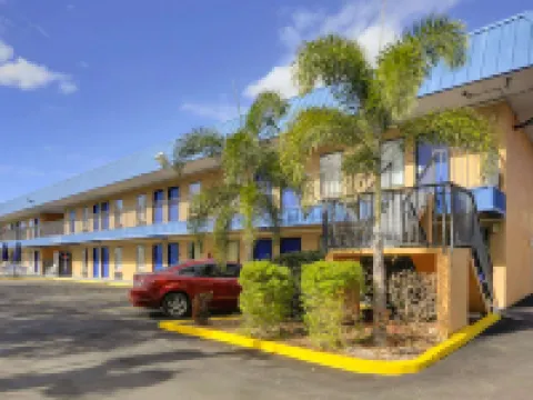 マグナソン ホテル ブレイドゥントン ブレーデントンのホテル