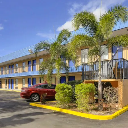 Magnuson Hotel Bradenton
