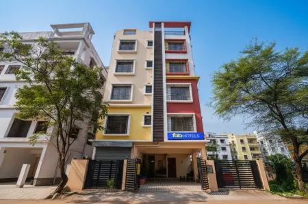 FabHotel Amar Raj Inn