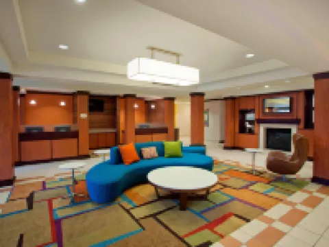 Fairfield Inn & Suites Detroit Metro Airport Romulus Hotels in Romulus