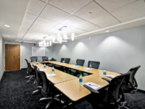 Holiday Inn Express ROMULUS / DETROIT AIRPORT by IHG Hotels in Romulus