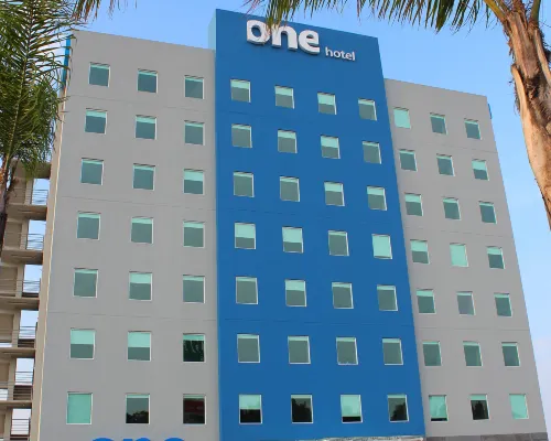 One Guadalajara Tapatio Hotels near Tlaquepaque