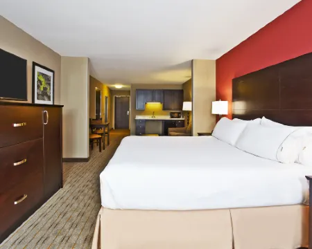 Holiday Inn Express & Suites SPRINGFIELD - DAYTON AREA by IHG Hotels in Springfield