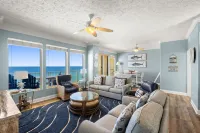Beautiful Condo with Spacious Balcony to Enjoy Fascinating Ocean View - Unit 1002 by RedAwning