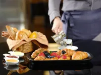 Holiday Inn SUITES KUWAIT SALMIYA by IHG - Frühstück