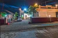 Hotel Anand Deluxe, Panhala Hotels in Panhala