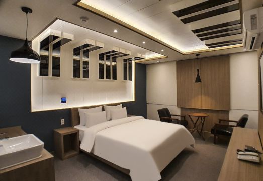 깔끔한 객실 내부