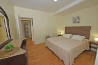 Cantinho Das Feiteiras by Homie - Homestays